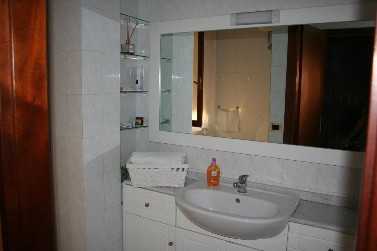 Costa D'Amalfi E Cilento Bed and Breakfast Pontecagnano Eksteriør billede