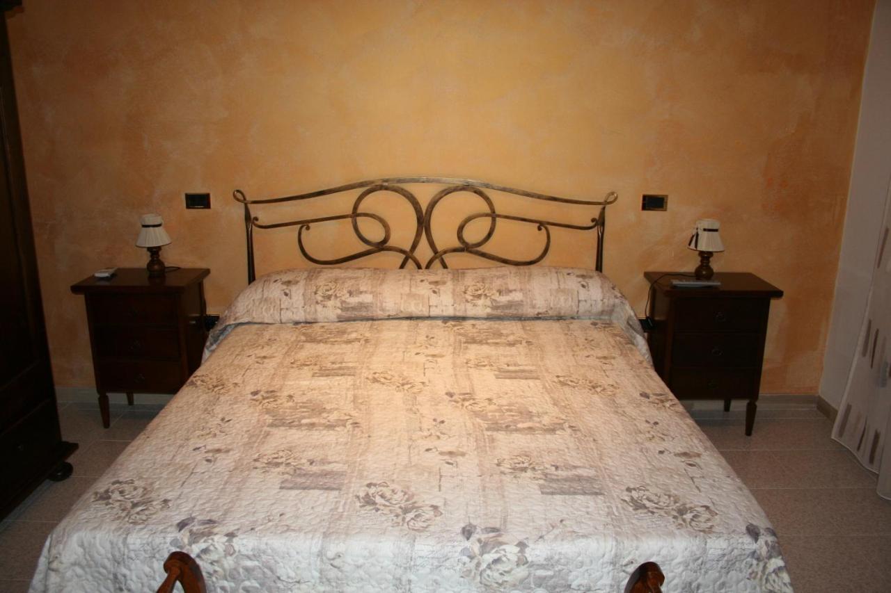 Costa D'Amalfi E Cilento Bed and Breakfast Pontecagnano Eksteriør billede