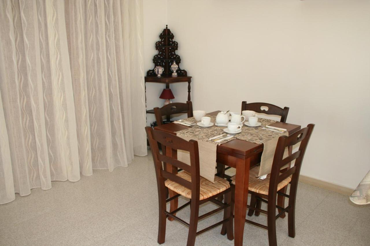 Costa D'Amalfi E Cilento Bed and Breakfast Pontecagnano Eksteriør billede