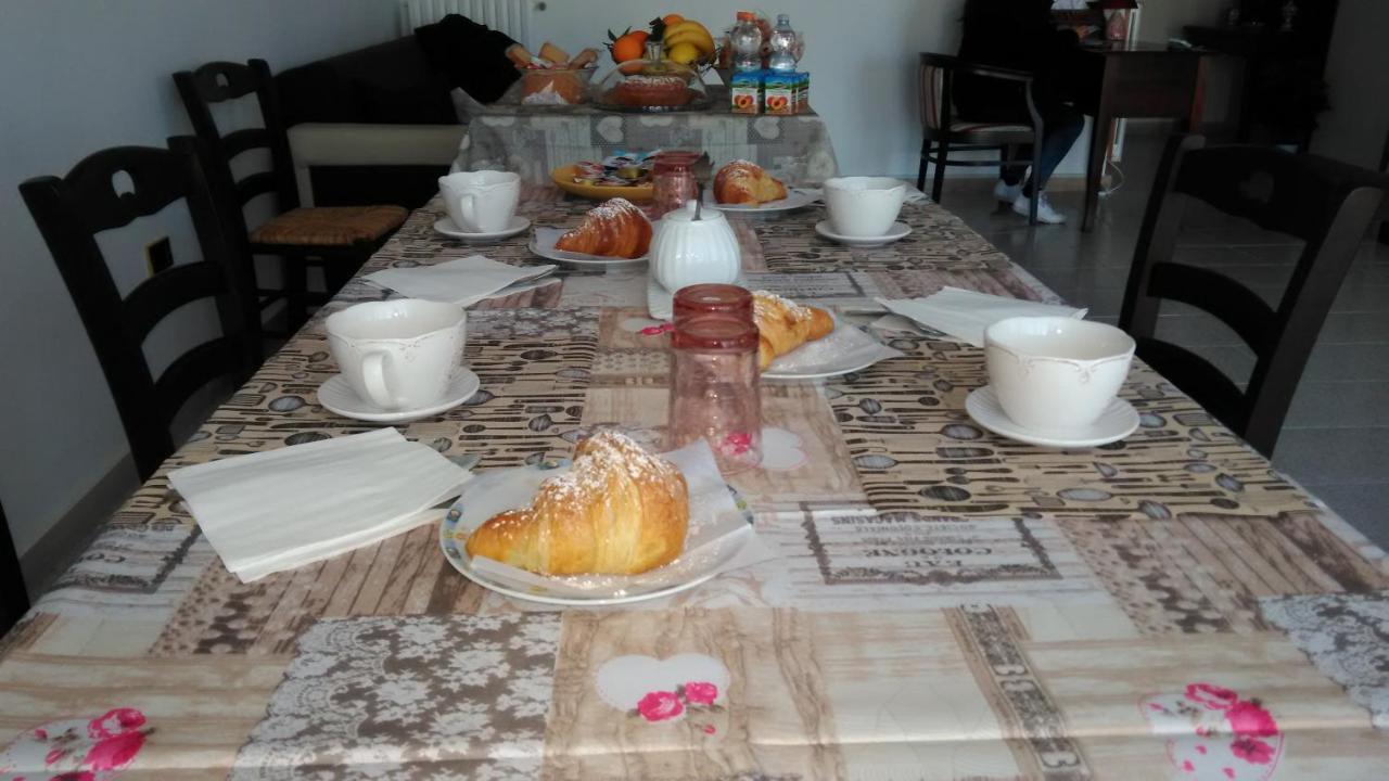 Costa D'Amalfi E Cilento Bed and Breakfast Pontecagnano Eksteriør billede